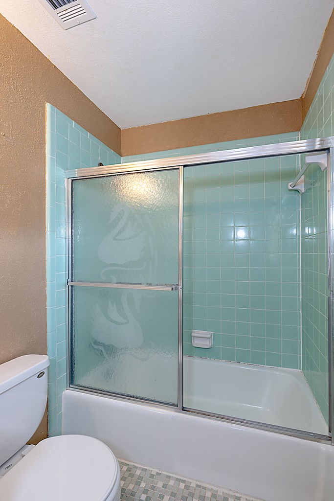 4085 Harris Road Ellerslie, GA 31807 - Photo 18 of 27 Master bathroom