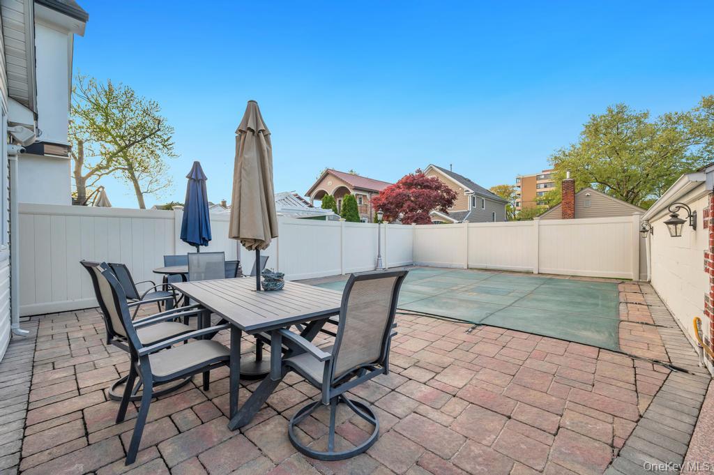 162-11 12th Road Queens, NY 11357 - Photo 24 of 27