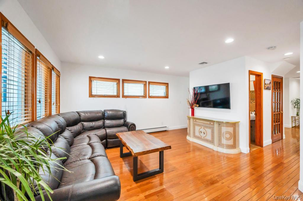 162-11 12th Road Queens, NY 11357 - Photo 9 of 27