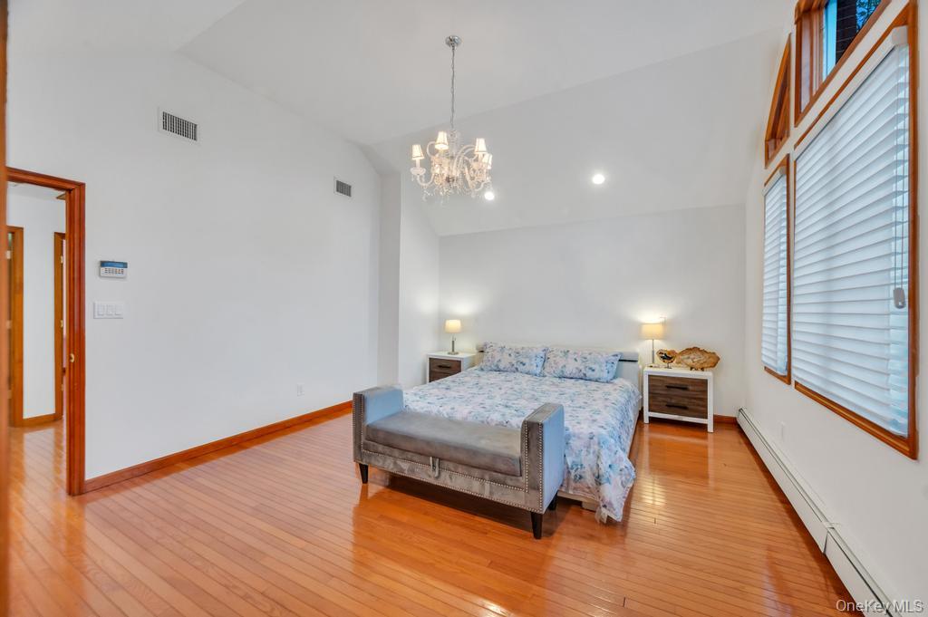 162-11 12th Road Queens, NY 11357 - Photo 10 of 27