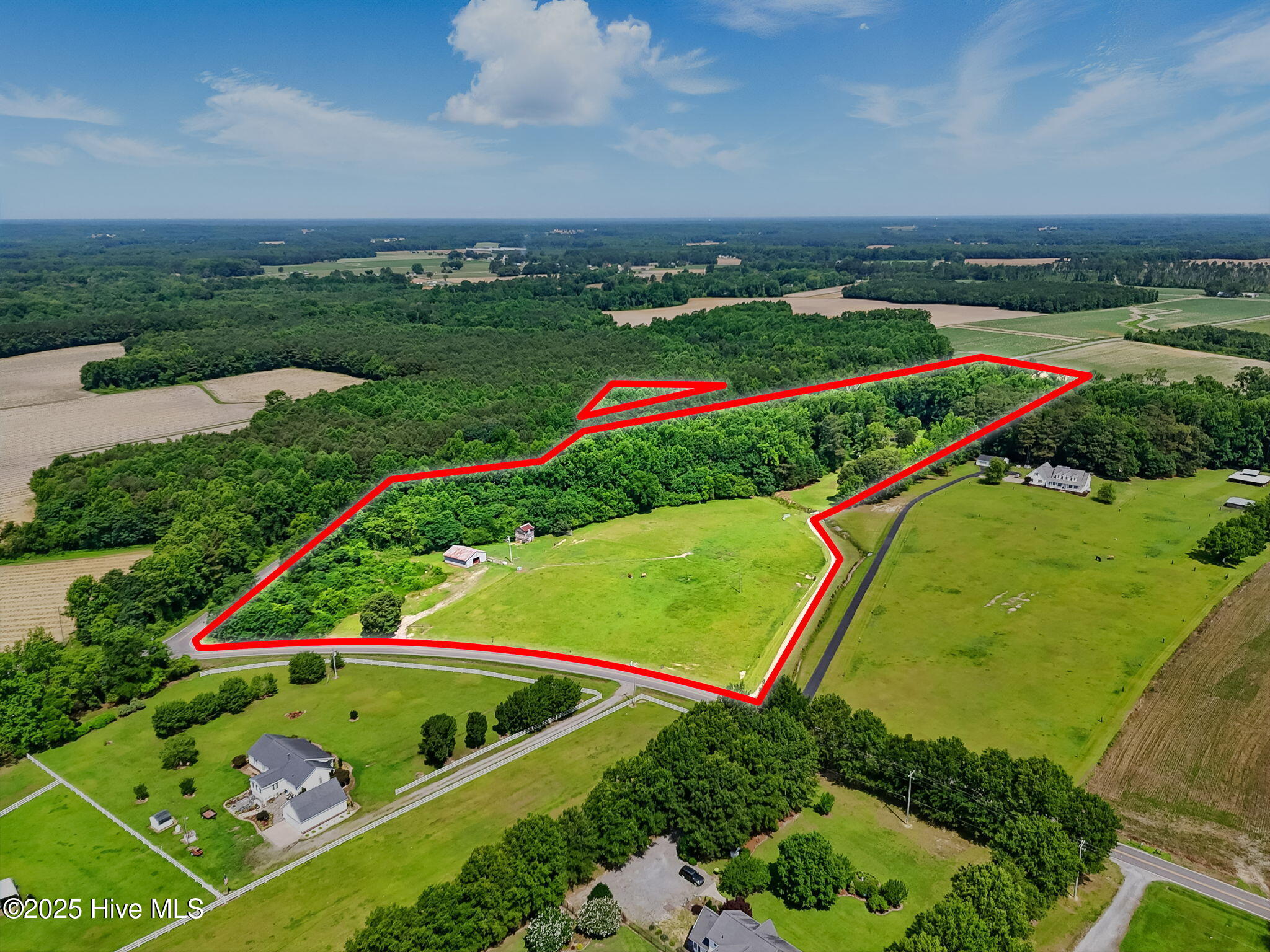 2620 Nahunta Road Pikeville, NC 27863 - Photo 1 of 33 2-web-or-mls-Photo_005 - LINE