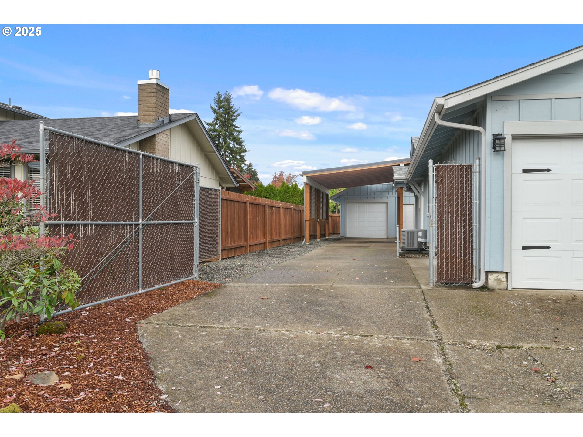 976 Northridge Avenue Springfield, OR 97477 - Photo 3 of 45 Gallery Image 3