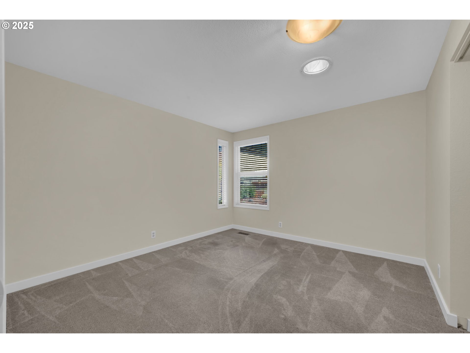 976 Northridge Avenue Springfield, OR 97477 - Photo 31 of 45 Gallery Image 31