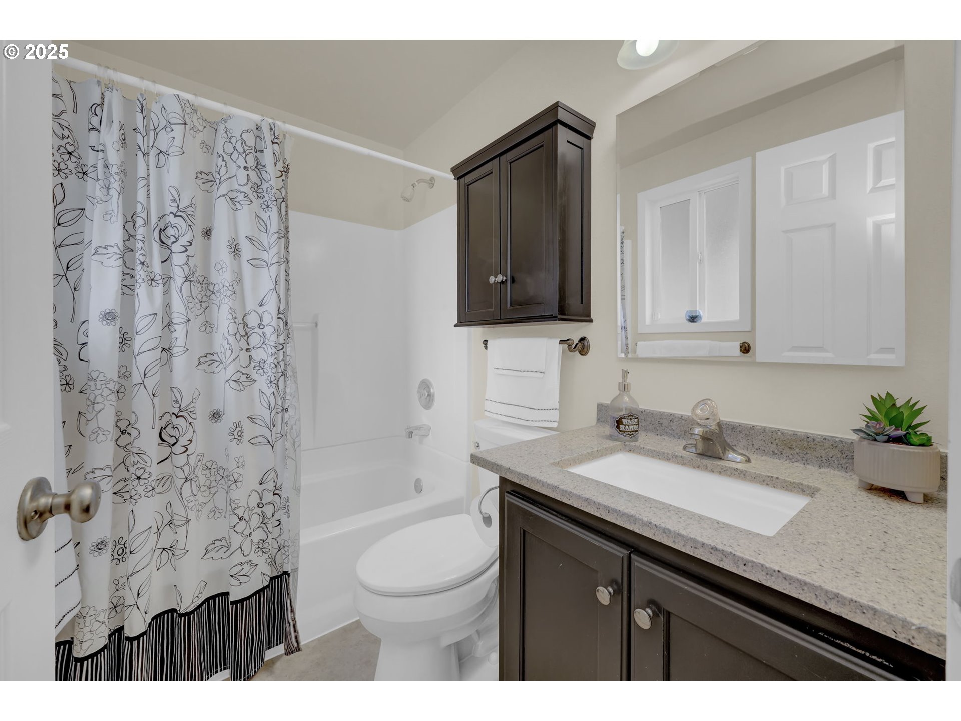 976 Northridge Avenue Springfield, OR 97477 - Photo 37 of 45 Gallery Image 37
