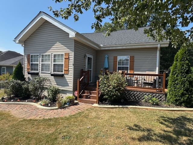 41 Lawrence Street Lyman, SC 29365 - Photo 2 of 34