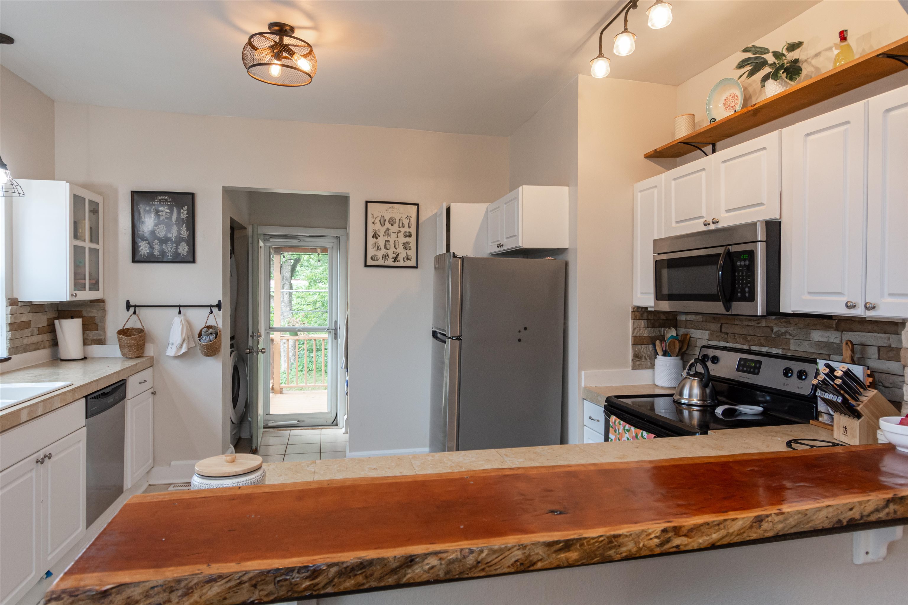 41 Lawrence Street Lyman, SC 29365 - Photo 21 of 34