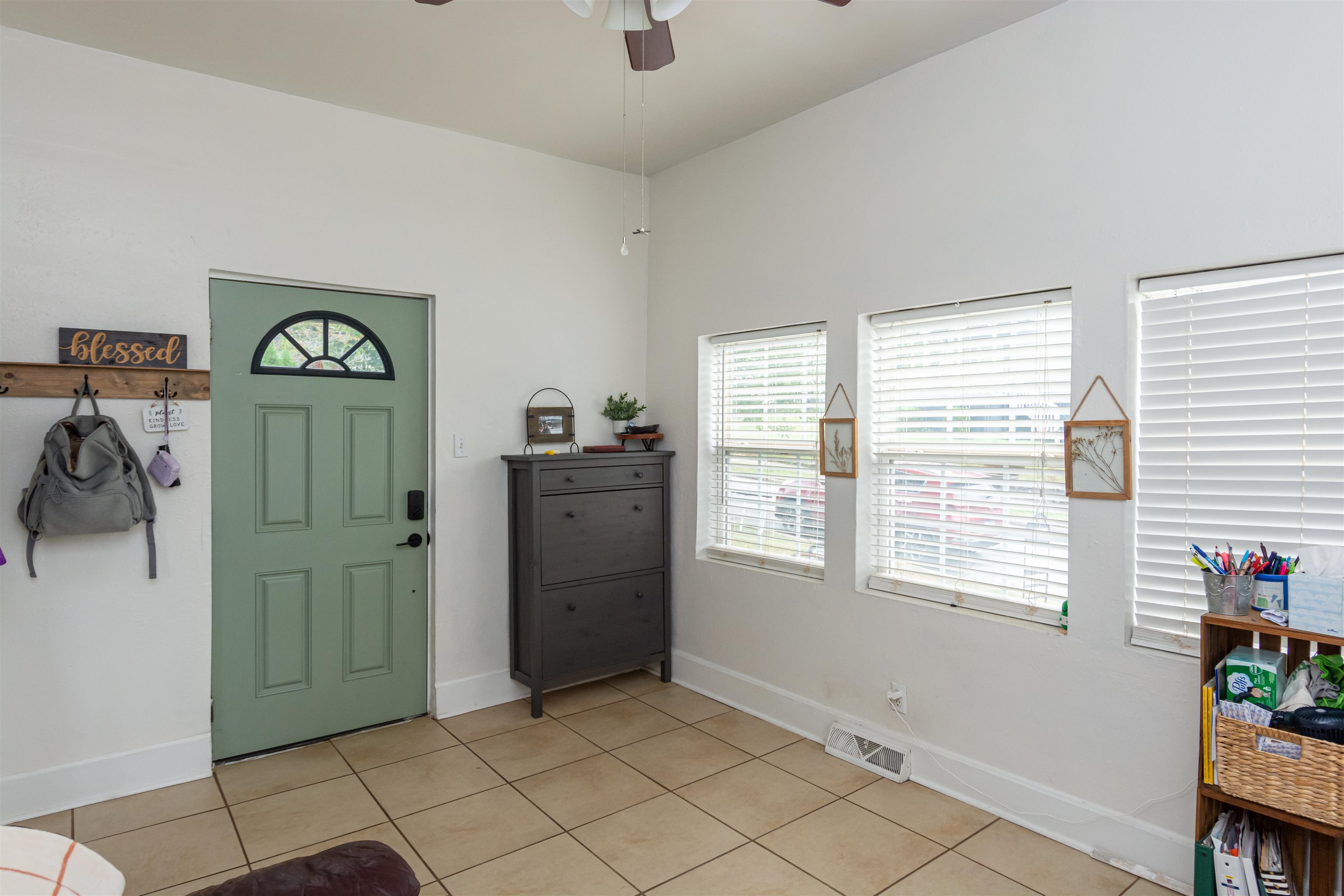 41 Lawrence Street Lyman, SC 29365 - Photo 5 of 34