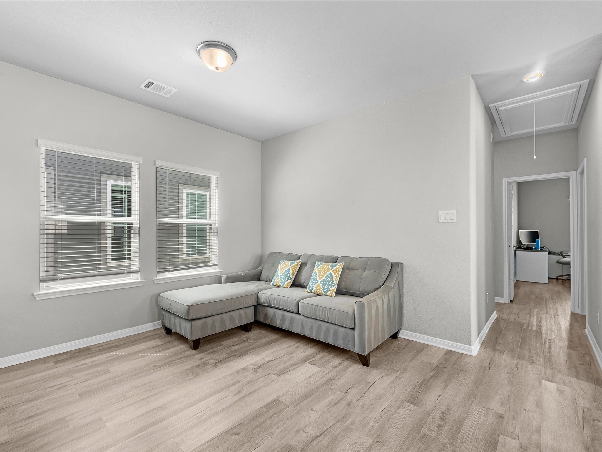 8313 Rising Strm Drive Houston, TX 77063 - Photo 22 of 31