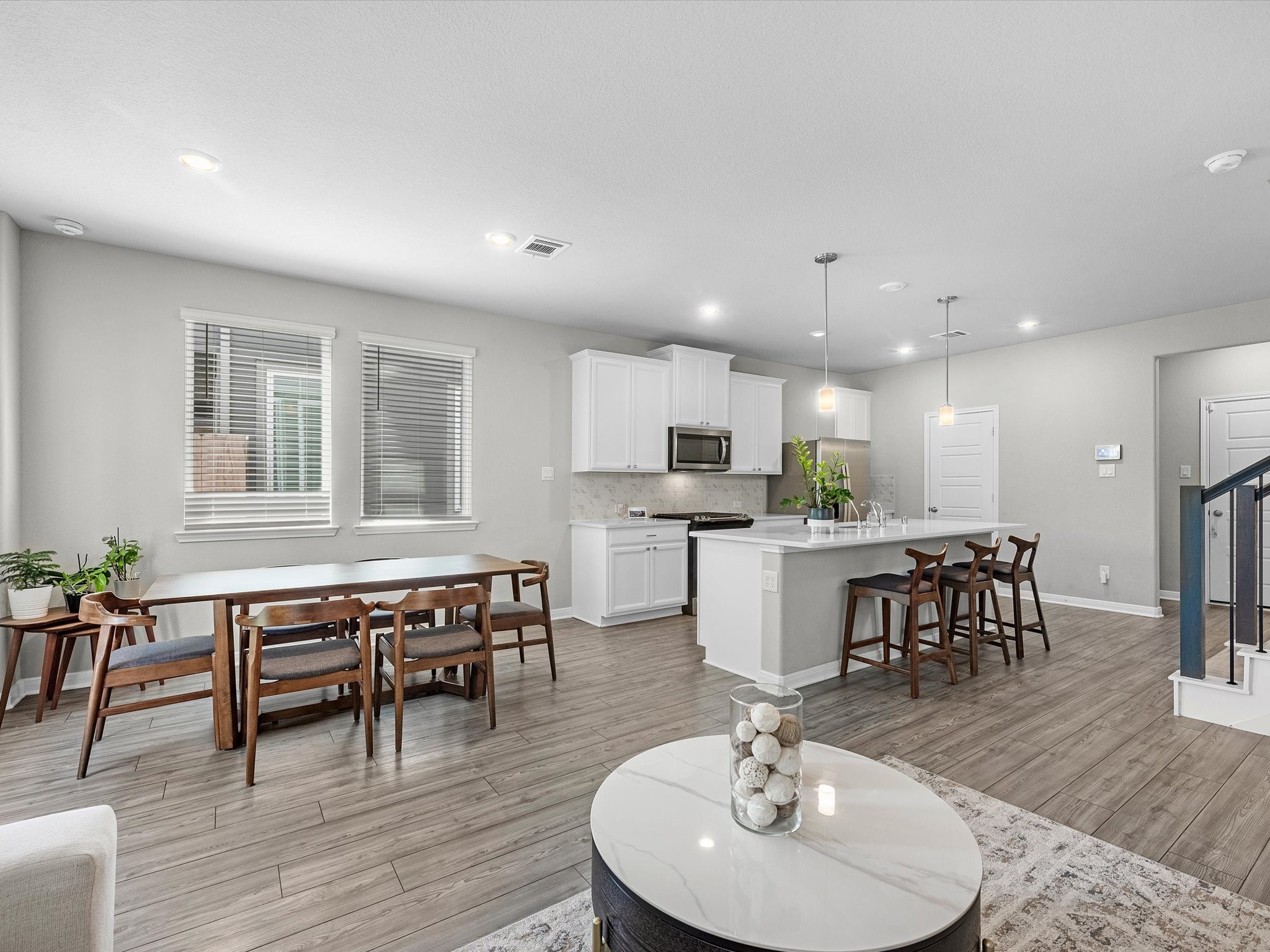 8313 Rising Strm Drive Houston, TX 77063 - Photo 5 of 31