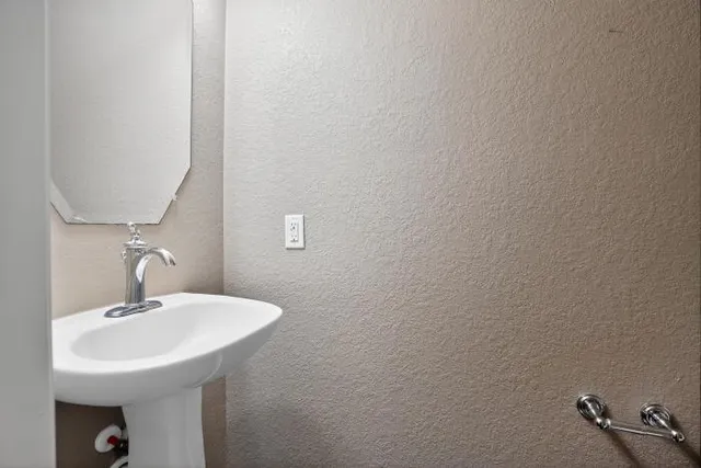 $329,900 | 5424 Storm King, Schertz, TX 78108