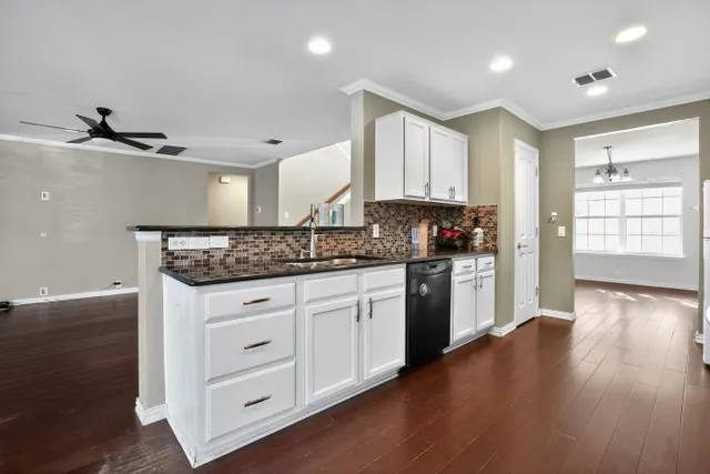 $329,900 | 5424 Storm King, Schertz, TX 78108