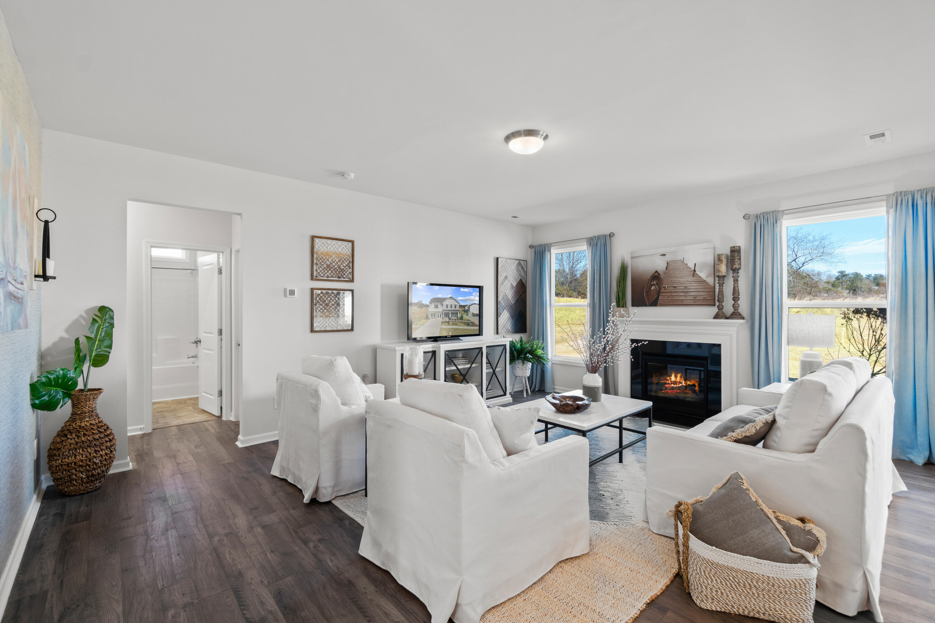 6370 Whirlaway Road Graniteville, SC 29829 - Photo 20 of 43 CLT_STF_Brantley_Model Home Photos_Famil