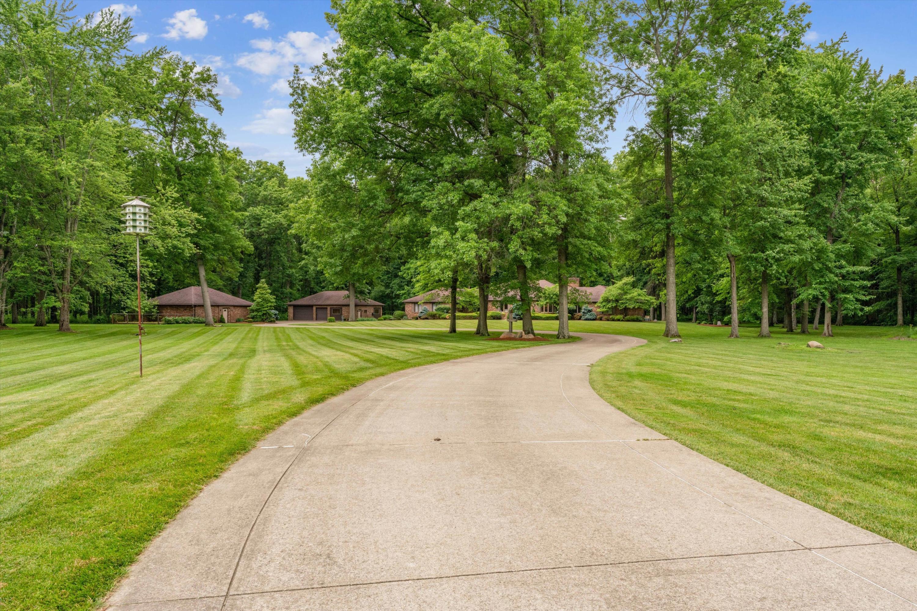 7245 Lee Road Westerville, OH 43081 - Photo 54 of 58 Gallery Image 54