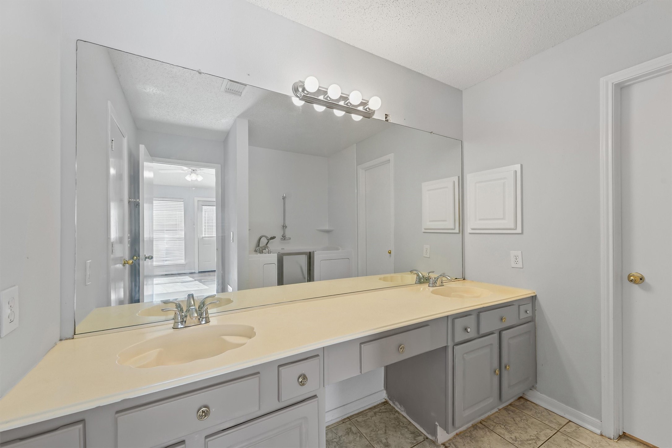 1731 Ridgebriar Drive Houston, TX 77014 - Photo 18 of 22 Master Bath