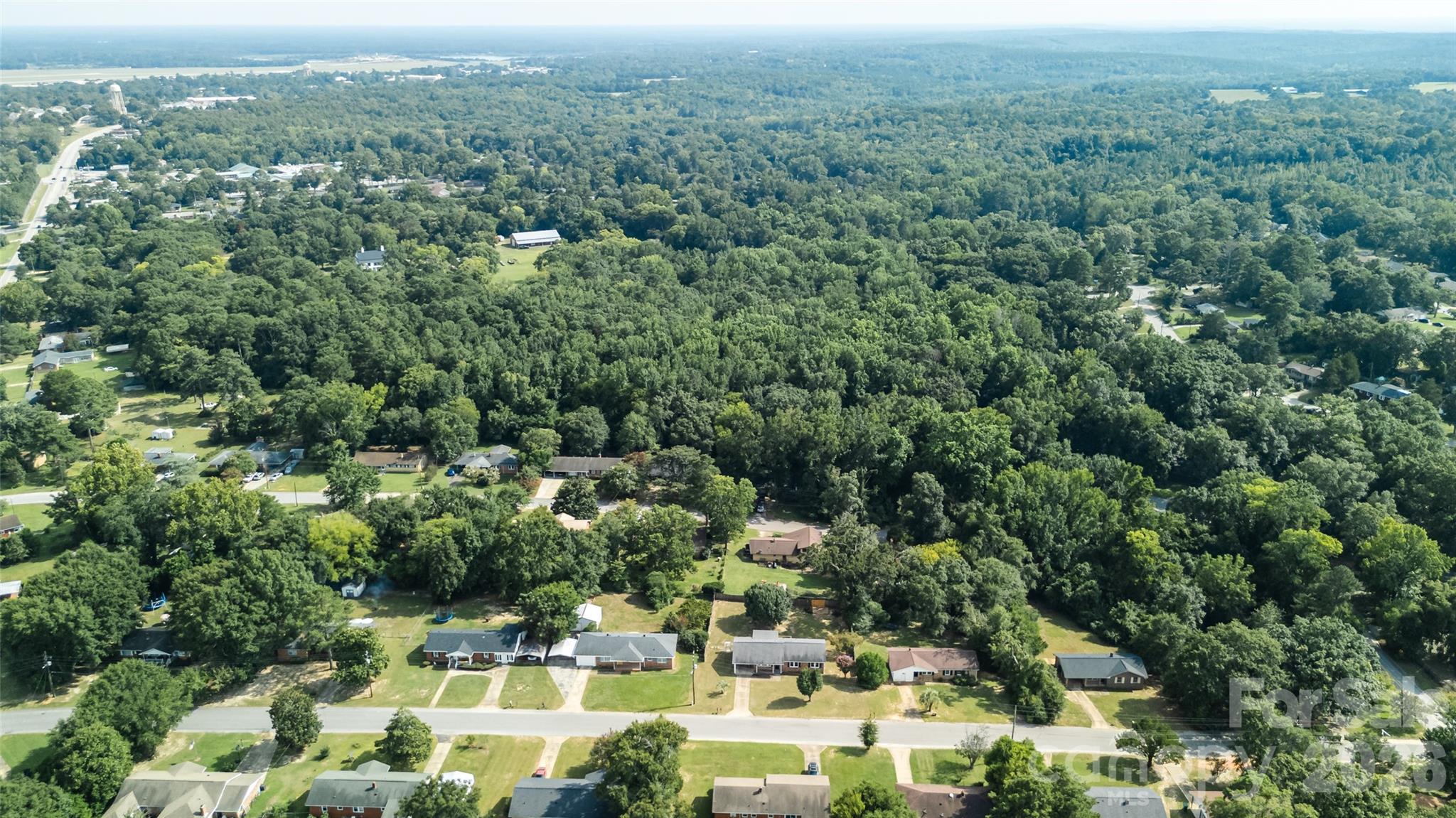 5426 Oakcrest Road Sumter, SC 29154 - Photo 10 of 47 Gallery Image 10