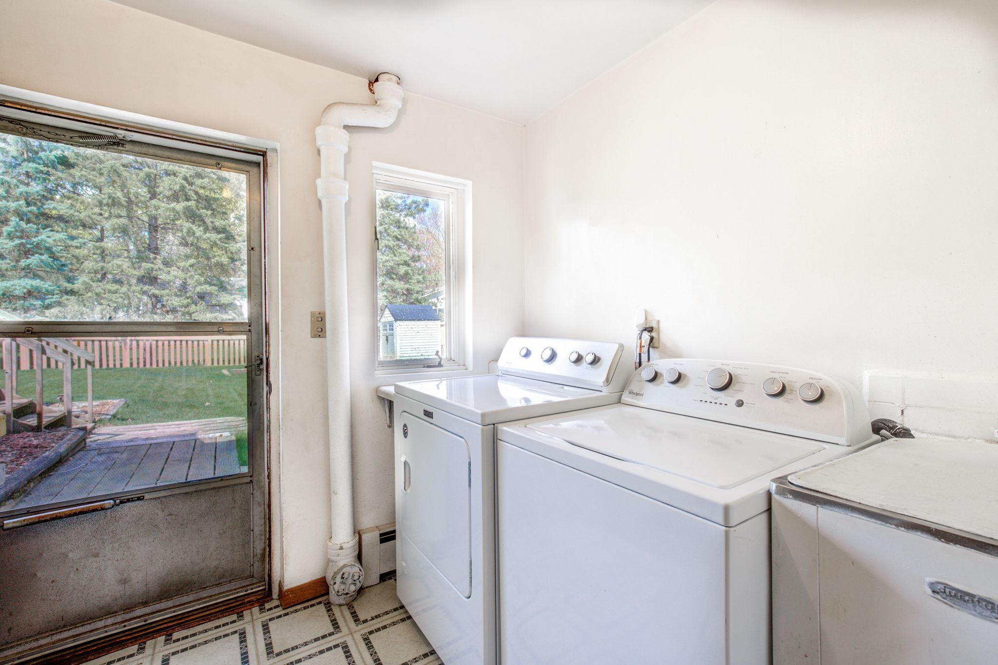 1021 Cobb Road Shoreview, MN 55126 - Photo 18 of 25 Gallery Image 18