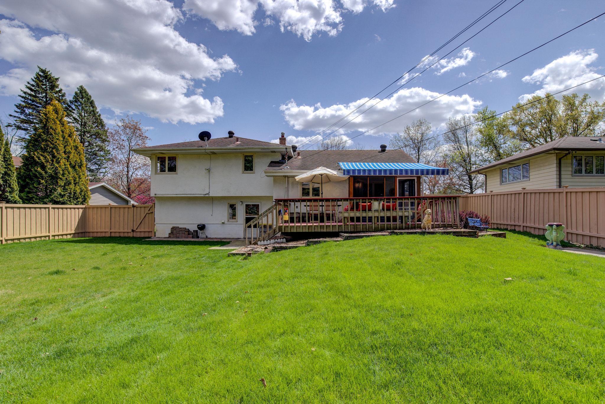 1021 Cobb Road Shoreview, MN 55126 - Photo 22 of 25 Gallery Image 22