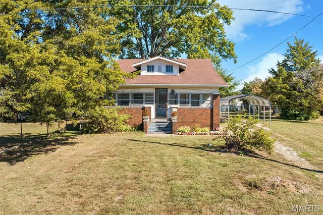 $78,000 | 2807 Gerson Avenue, Godfrey, IL 62035