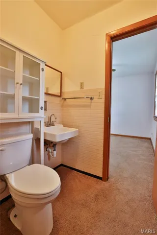 $130,000 | 17 Hilltop Drive, Hillsboro, IL 62049