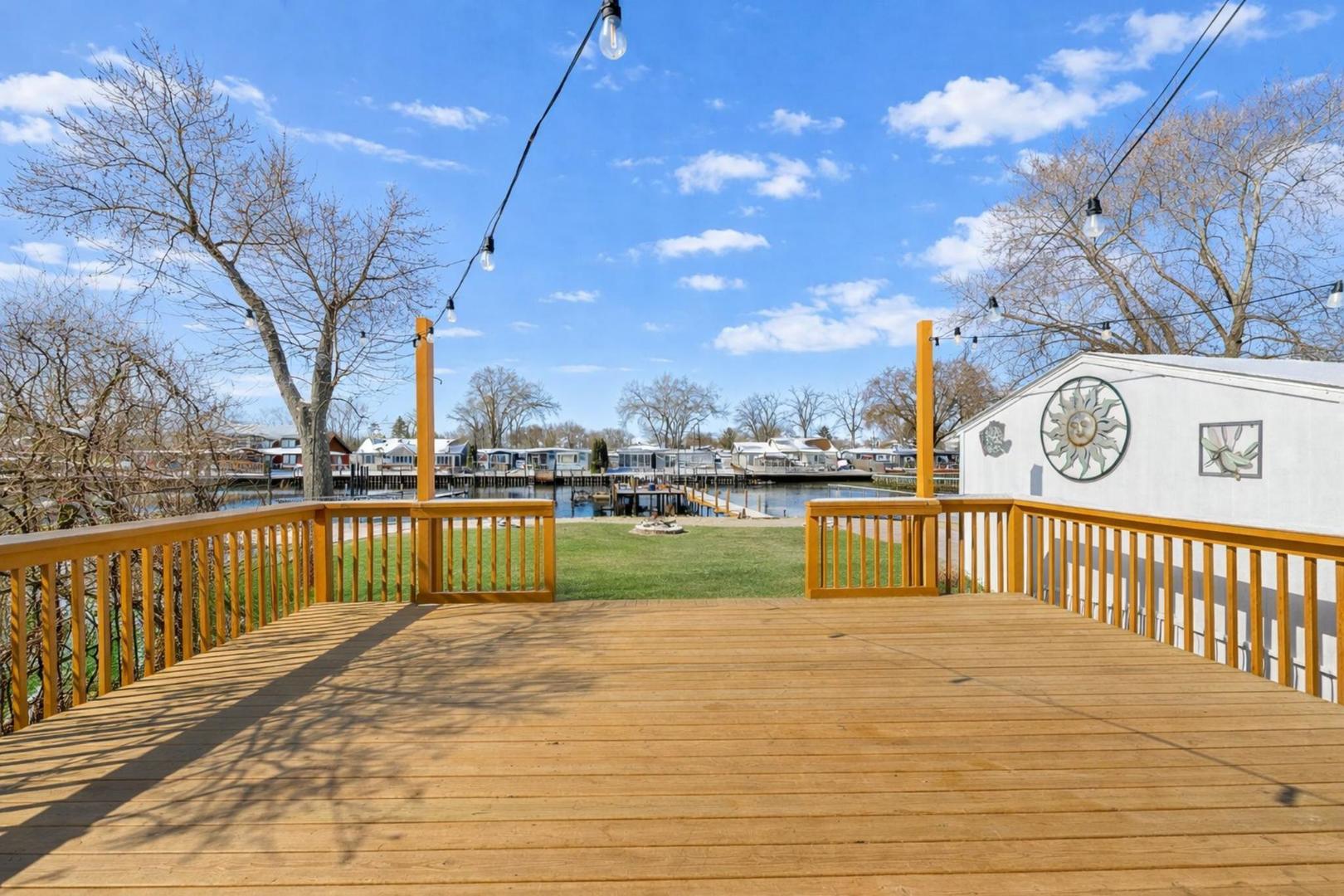 37464 North Terrace Lane Spring Grove, IL 60081 - Photo 23 of 40 a view of a lake