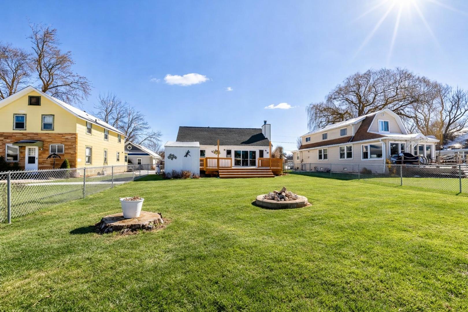 37464 North Terrace Lane Spring Grove, IL 60081 - Photo 31 of 40 a front view of a house with a garden and porch