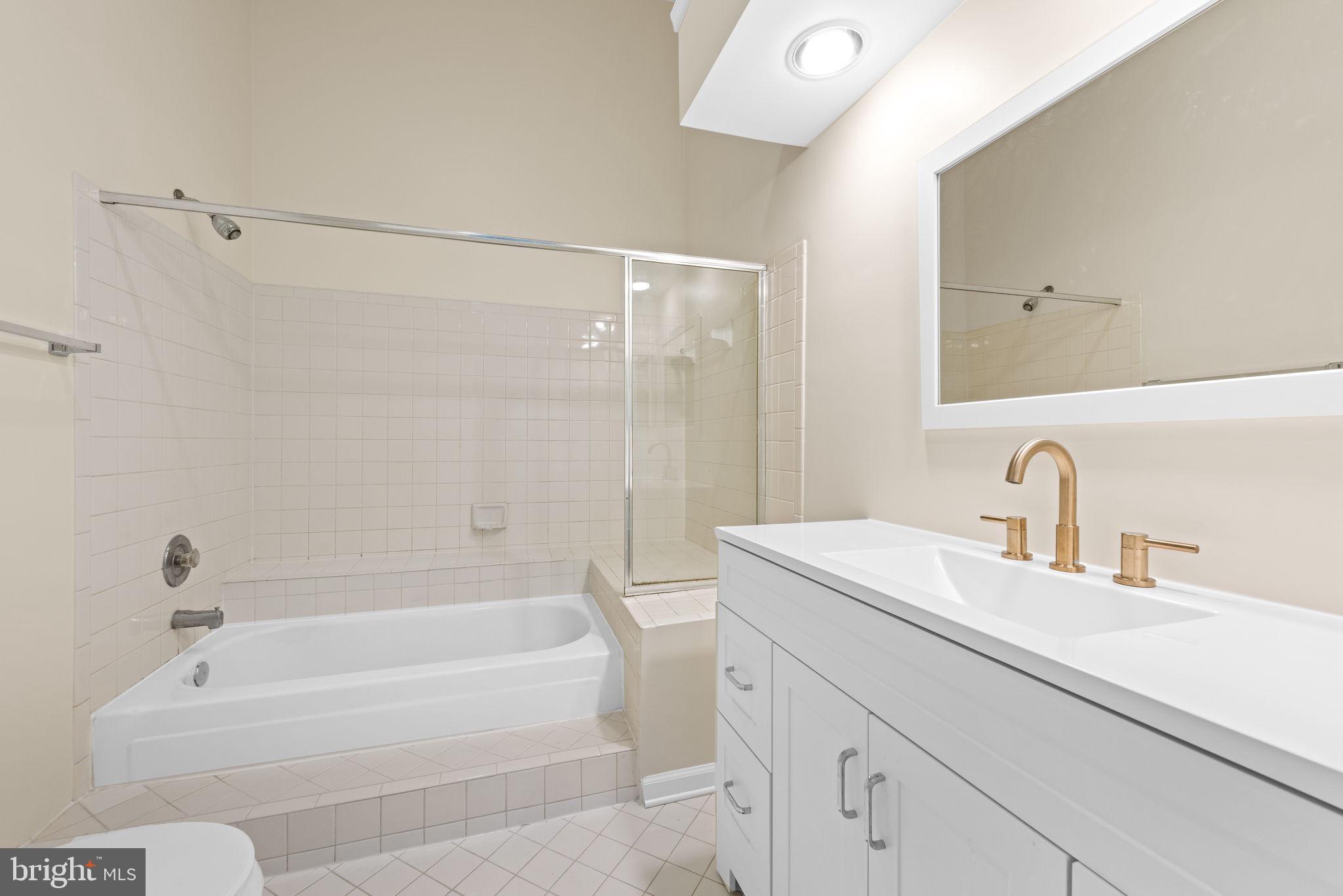 13601 Sir Thomas Way, Unit 42 Silver Spring, MD 20904 - Photo 22 of 26