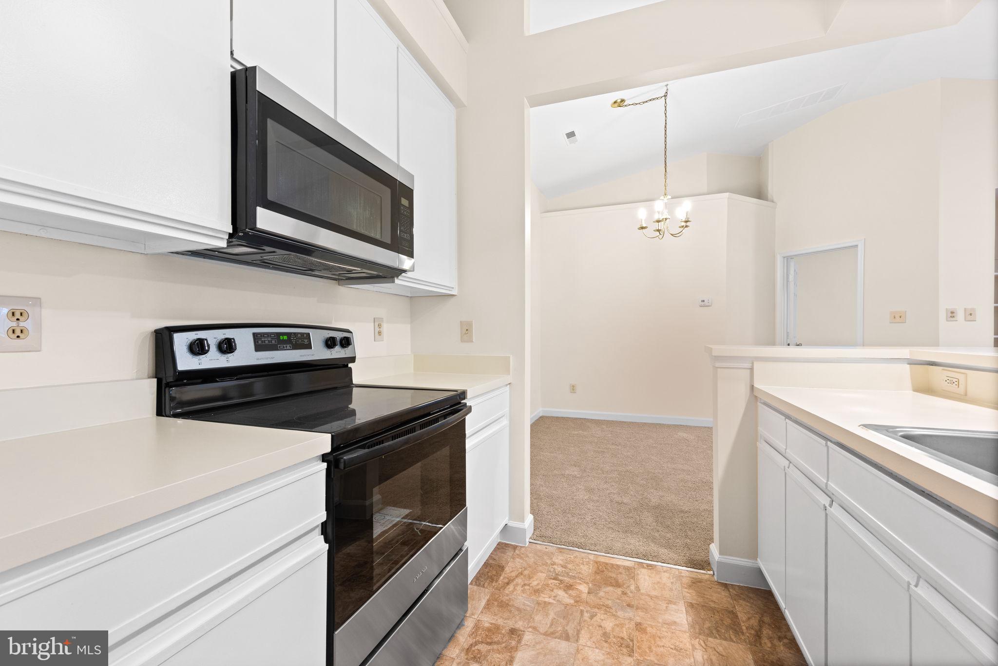 13601 Sir Thomas Way, Unit 42 Silver Spring, MD 20904 - Photo 5 of 26