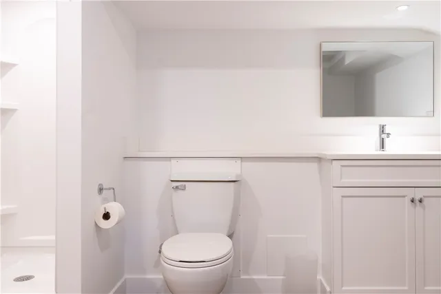 $5,000 | 69 Carroll Avenue, Newport, RI 02840