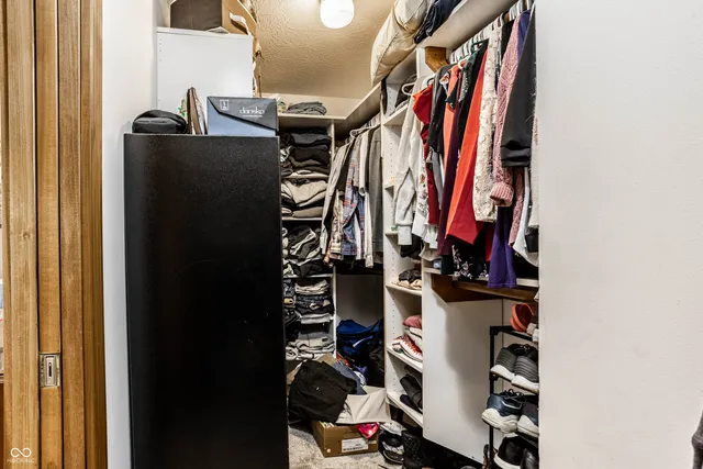 $415,000 | 3255 South Greensboro Pike, New Castle, IN 47362