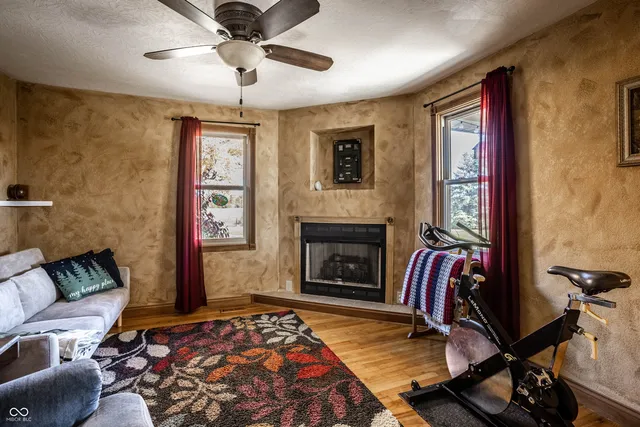 $415,000 | 3255 South Greensboro Pike, New Castle, IN 47362