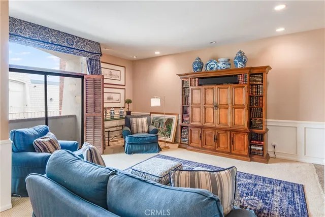 $950,000 | 2306 Palos Verdes Drive West, Unit 302, Palos Verdes Estates, CA 90274