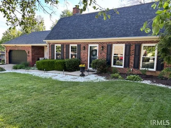 $439,900 | 1755 Brian Drive, Newburgh, IN 47630