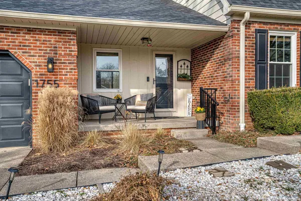 $475,000 | 1755 Brian Drive, Newburgh, IN 47630