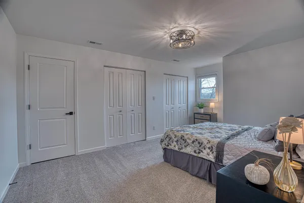 $475,000 | 1755 Brian Drive, Newburgh, IN 47630
