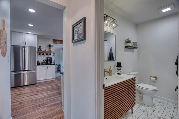 $475,000 | 1755 Brian Drive, Newburgh, IN 47630