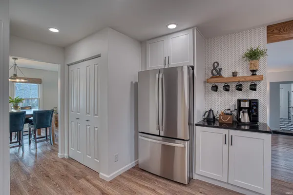 $475,000 | 1755 Brian Drive, Newburgh, IN 47630