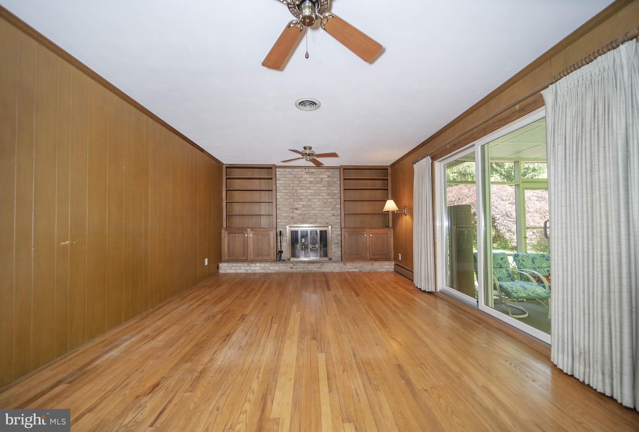 13 Lamatan Road Newark, DE 19711 - Photo 13 of 26 Sliders off Family Room