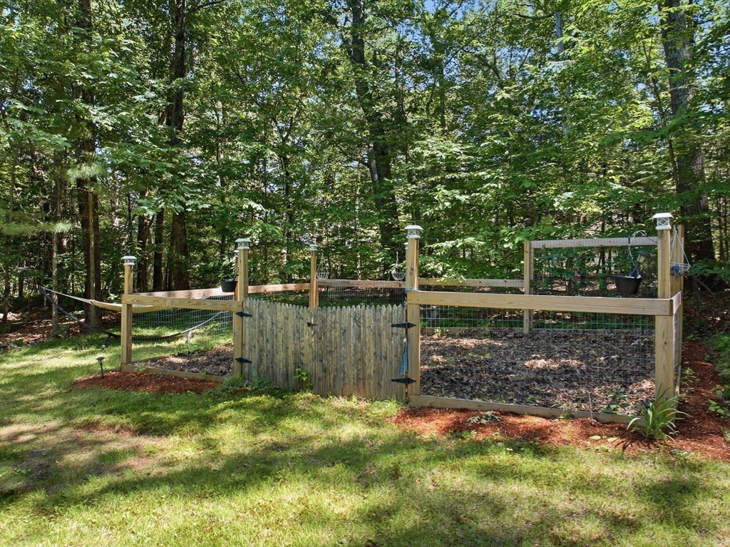 649 Concord Road Marlborough, MA 01752 - Photo 33 of 39