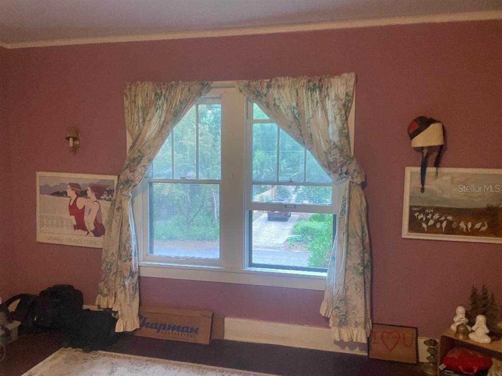 635 Northeast 9th Avenue Gainesville, FL 32601 - Photo 11 of 28