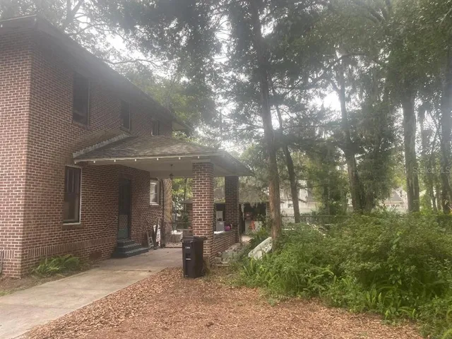 $695,000 | 635 Northeast 9th Avenue, Gainesville, FL 32601