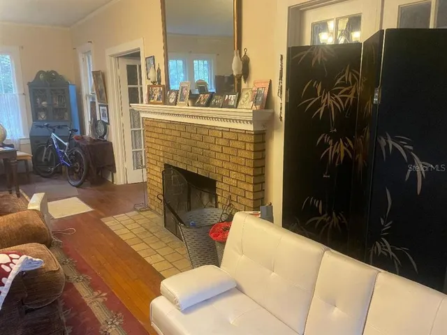 $695,000 | 635 Northeast 9th Avenue, Gainesville, FL 32601