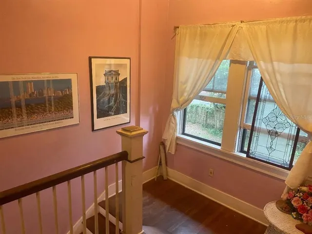 $695,000 | 635 Northeast 9th Avenue, Gainesville, FL 32601