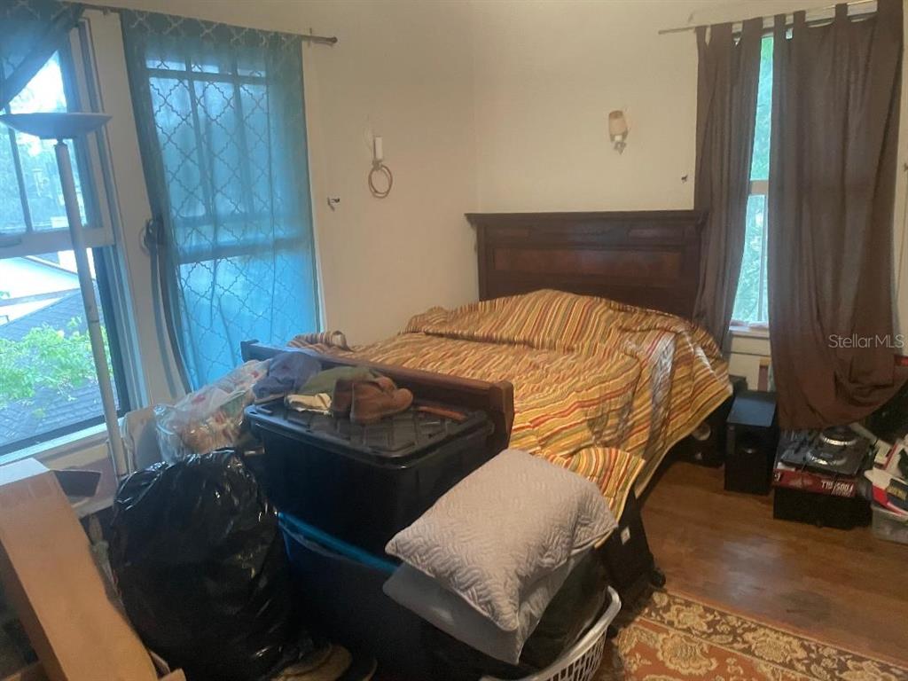 635 Northeast 9th Avenue Gainesville, FL 32601 - Photo 8 of 28