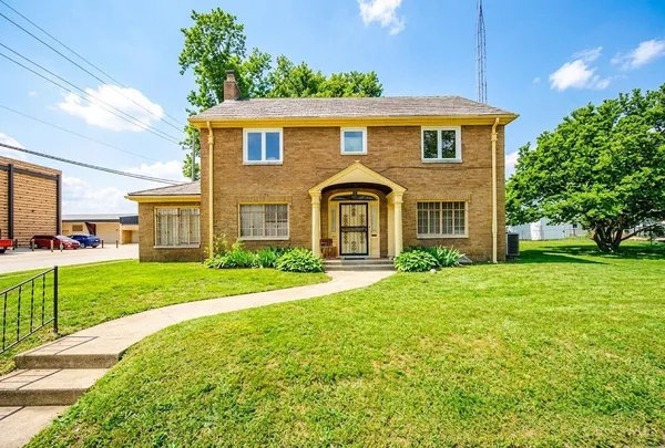 $220,000 | 2003 Indiana Avenue, Connersville, IN 47331