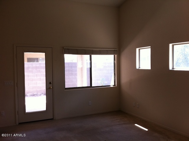 2625 East Pecan Road Phoenix, AZ 85040 - Photo 14 of 27 C:\fakepath\023-271272 - Master
