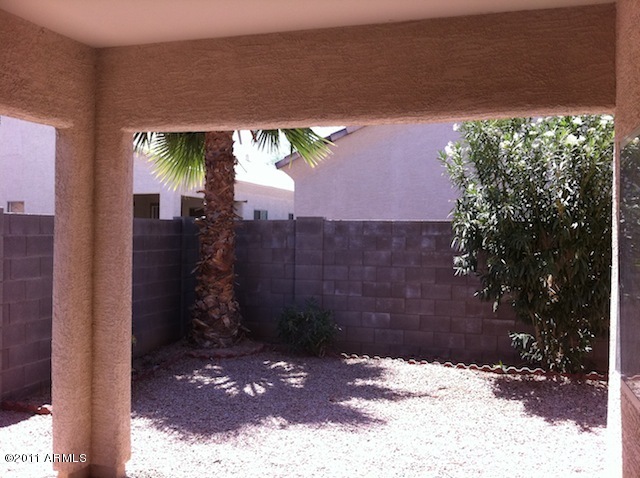 C:\fakepath\023-271272 - Backyard
