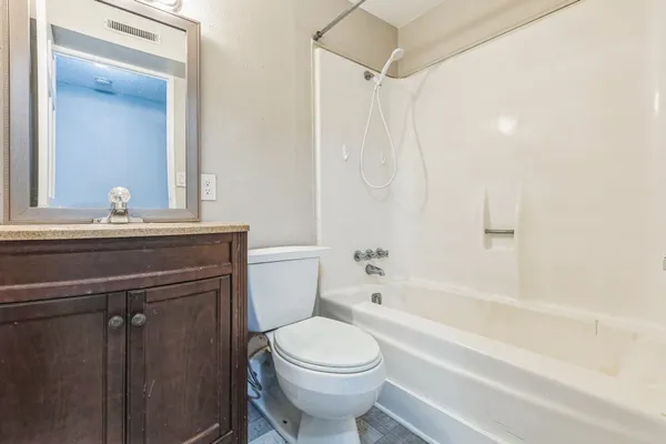 $1,300 | 20600 Bonanza Street, Unit 4, Lago Vista, TX 78645