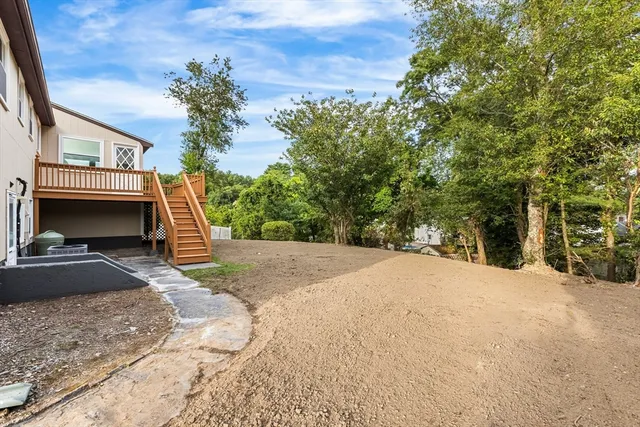 a view of a outdoor space with car parked