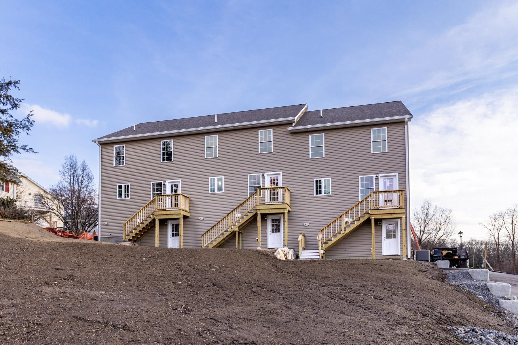 601 Old Wellington Road, Unit E Manchester, NH 03104 - Photo 14 of 14 Gallery Image 14