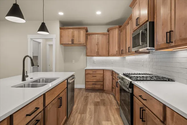 $709,990 | 18097 North Morton Drive, Colbert, WA 99005